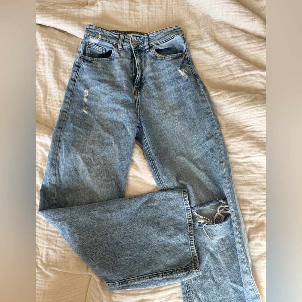 Women's Blue Distressed Jeans